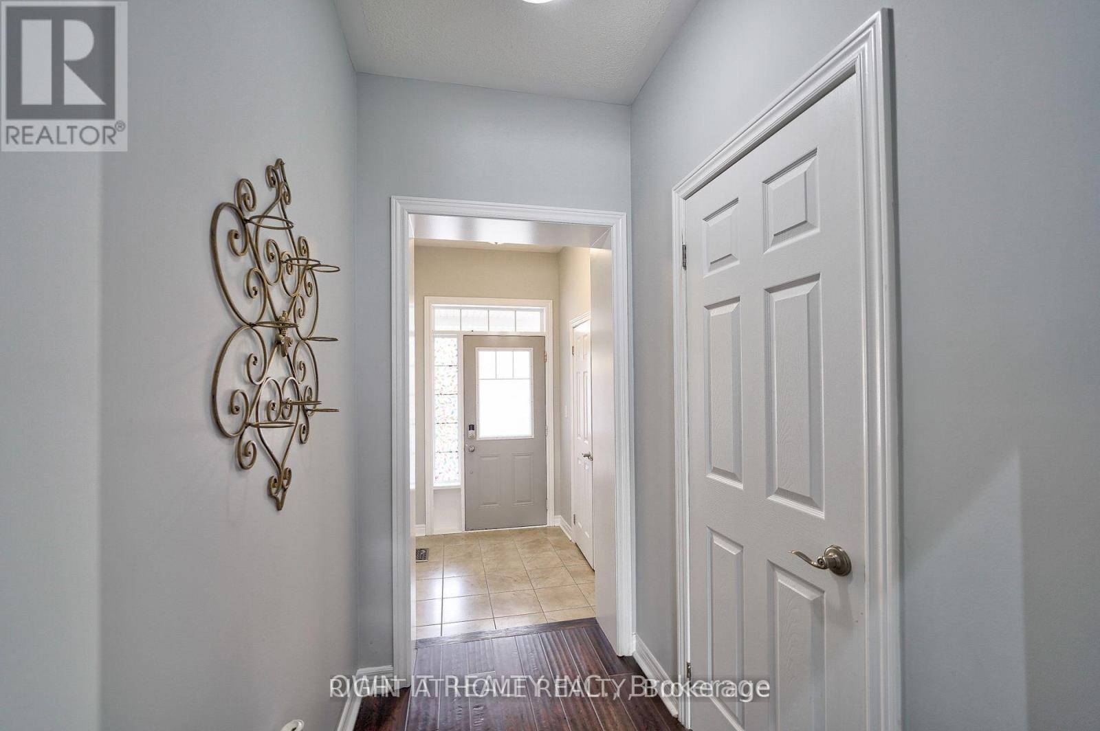 14 Icefall Road, Caledon, Ontario  L7C 3T7 - Photo 7 - W13156734