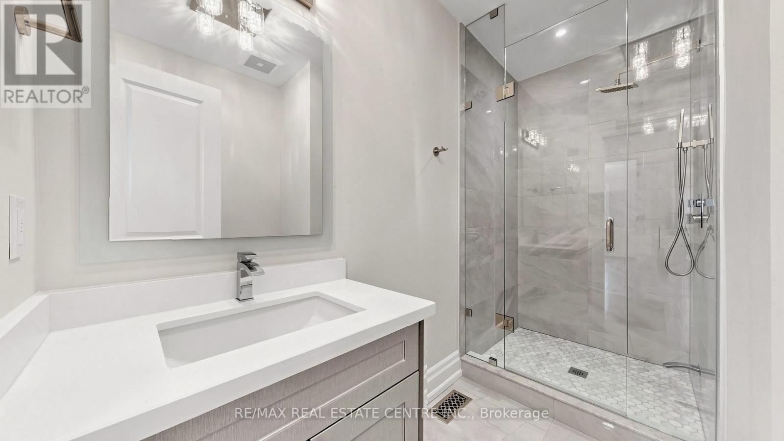 1496 Mansfield Drive, Oakville (Cp College Park), Ontario  L6H 1K4 - Photo 35 - W13156780