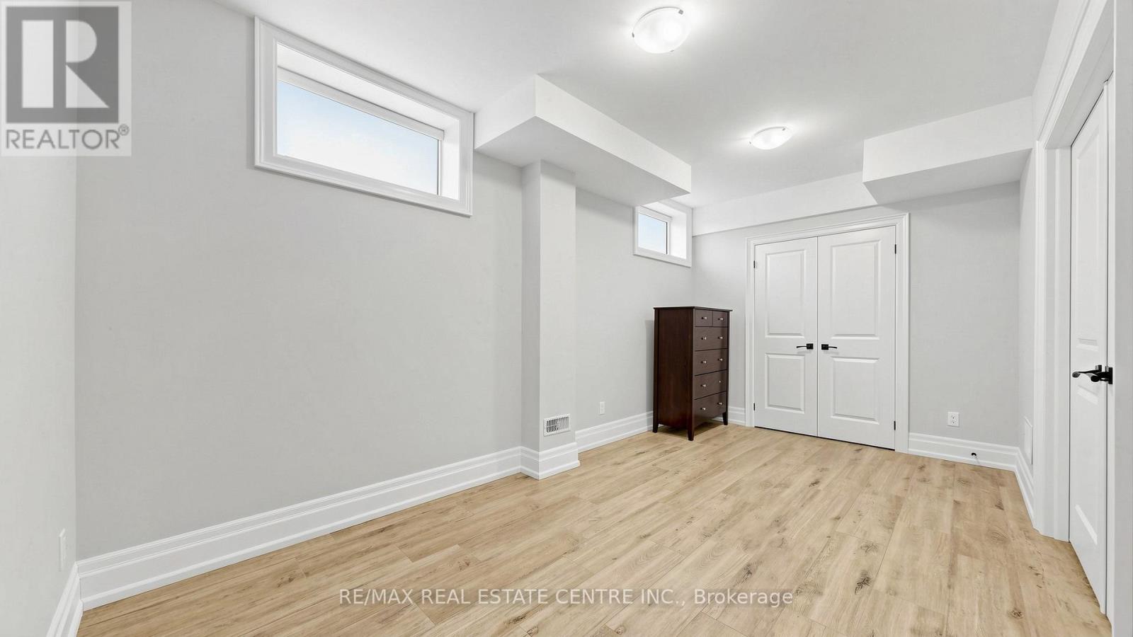 1496 Mansfield Drive, Oakville (Cp College Park), Ontario  L6H 1K4 - Photo 42 - W13156780