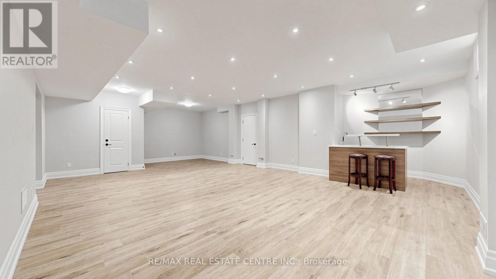 1496 Mansfield Drive, Oakville (Cp College Park), Ontario  L6H 1K4 - Photo 44 - W13156780