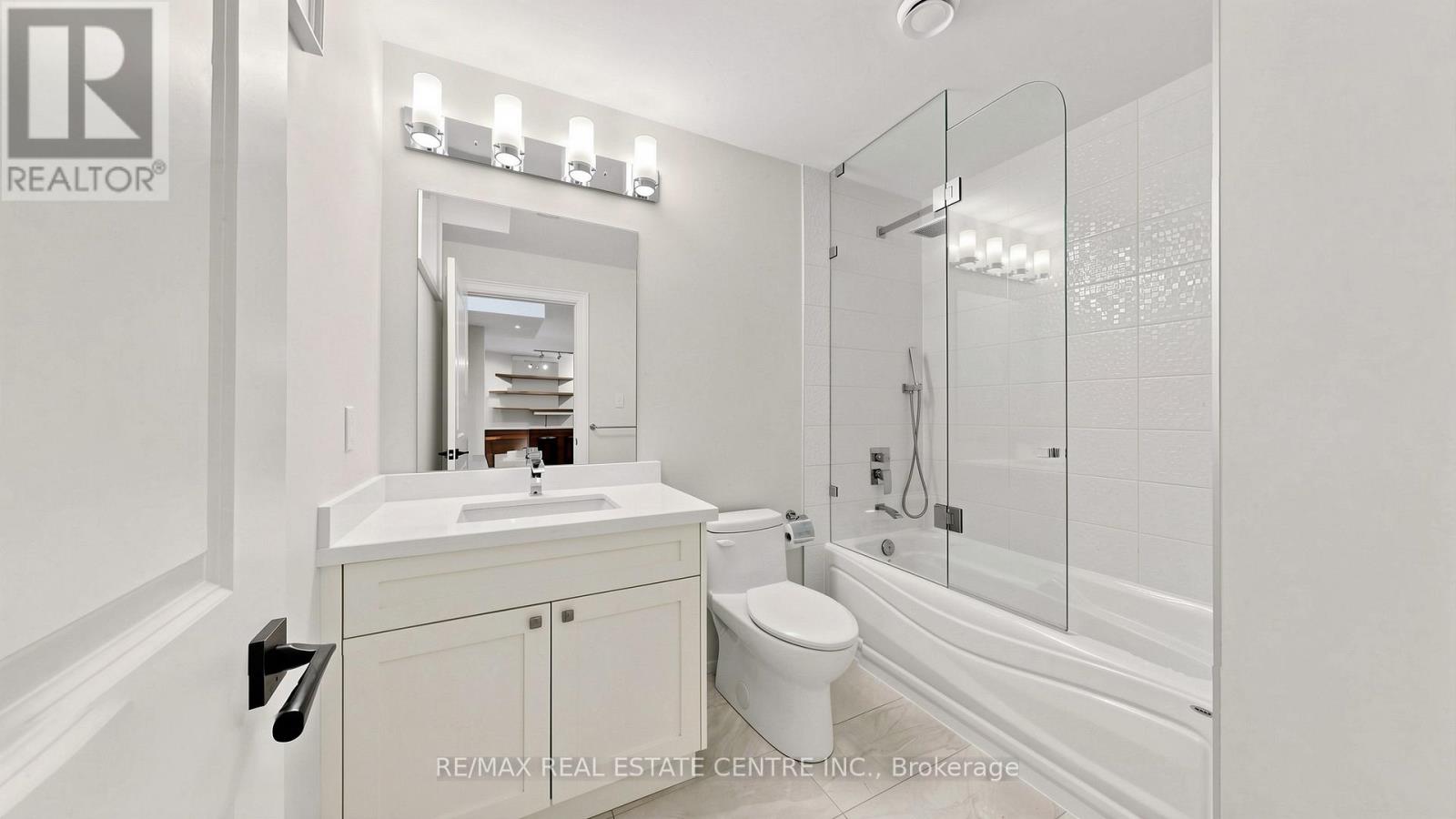 1496 Mansfield Drive, Oakville (Cp College Park), Ontario  L6H 1K4 - Photo 46 - W13156780