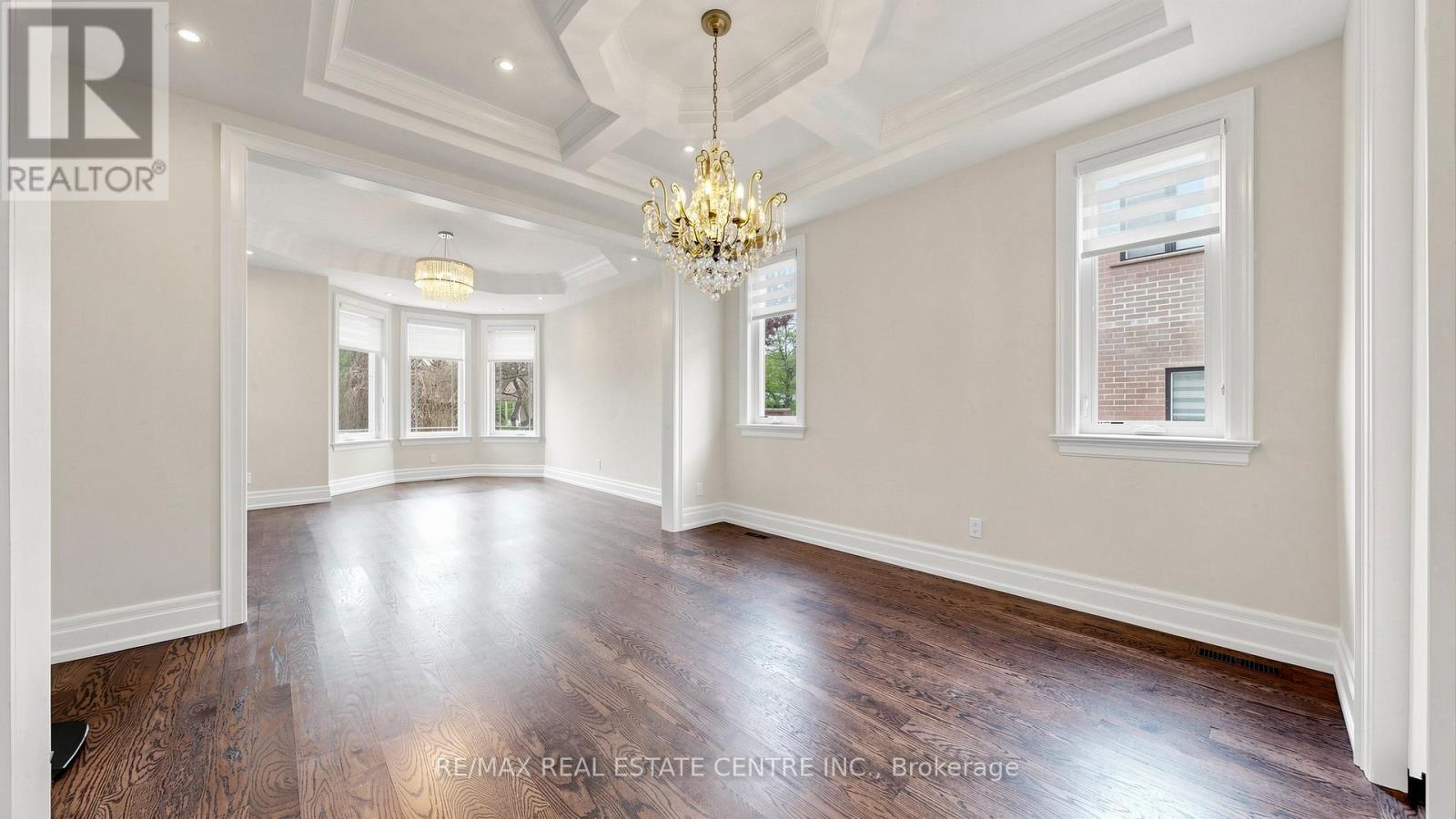 1496 Mansfield Drive, Oakville (Cp College Park), Ontario  L6H 1K4 - Photo 5 - W13156780