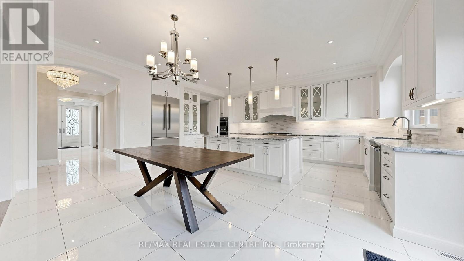 1496 Mansfield Drive, Oakville (Cp College Park), Ontario  L6H 1K4 - Photo 9 - W13156780