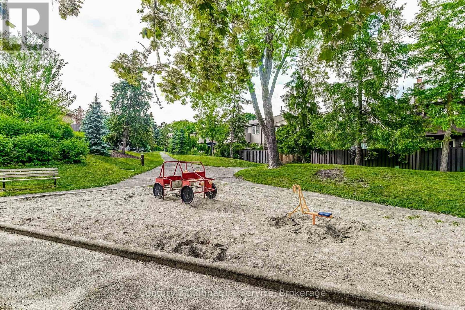 54 - 1951 Rathburn Road E, Mississauga, Ontario L4W 2N9 - Photo 43 - W13156808