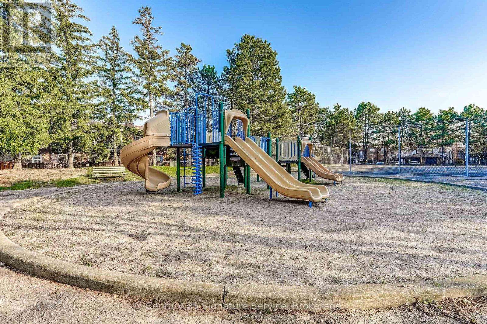 54 - 1951 Rathburn Road E, Mississauga, Ontario L4W 2N9 - Photo 46 - W13156808