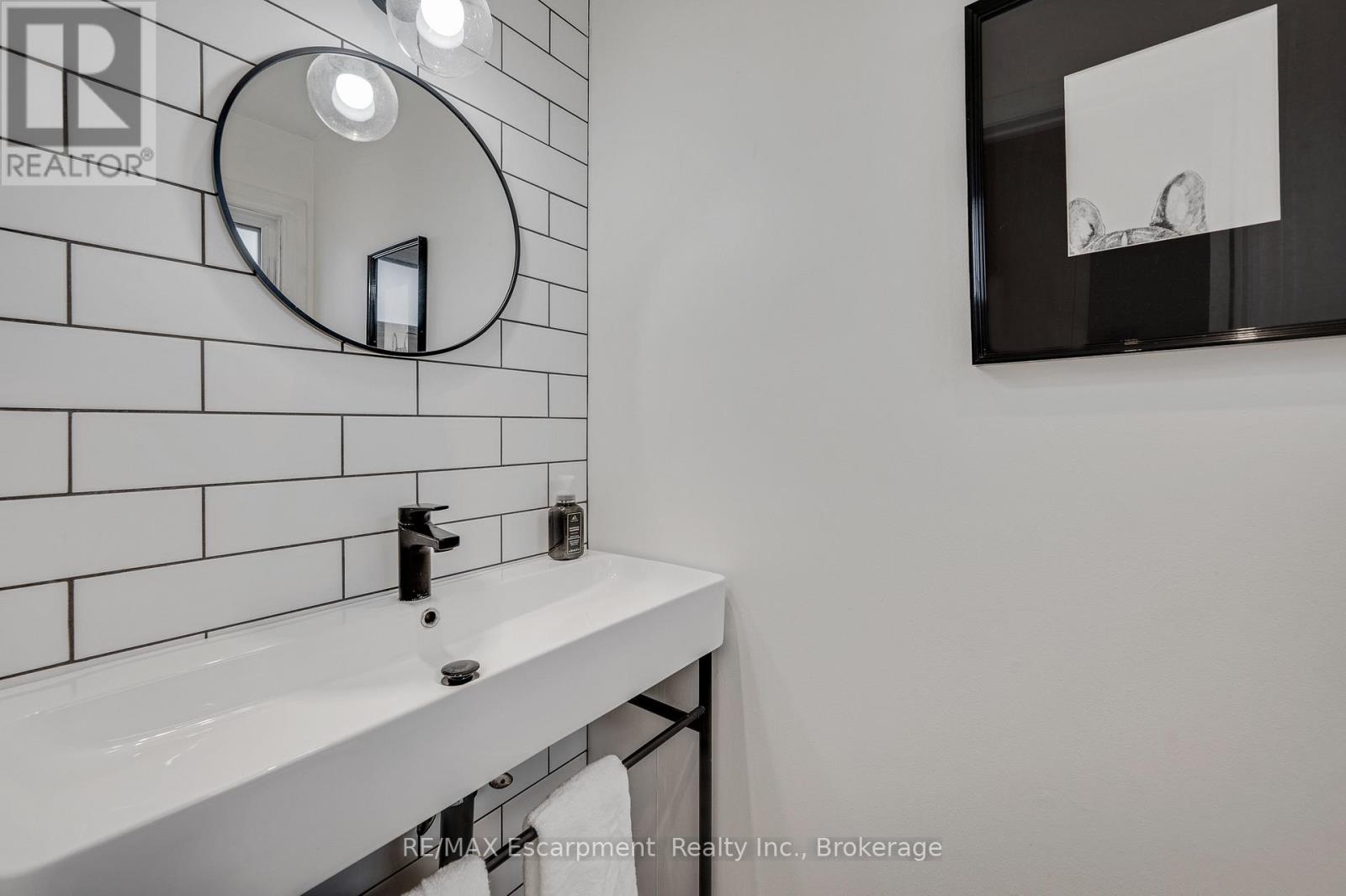6 - 2411 Sovereign Street, Oakville, Ontario  L6L 1M1 - Photo 12 - W13156976