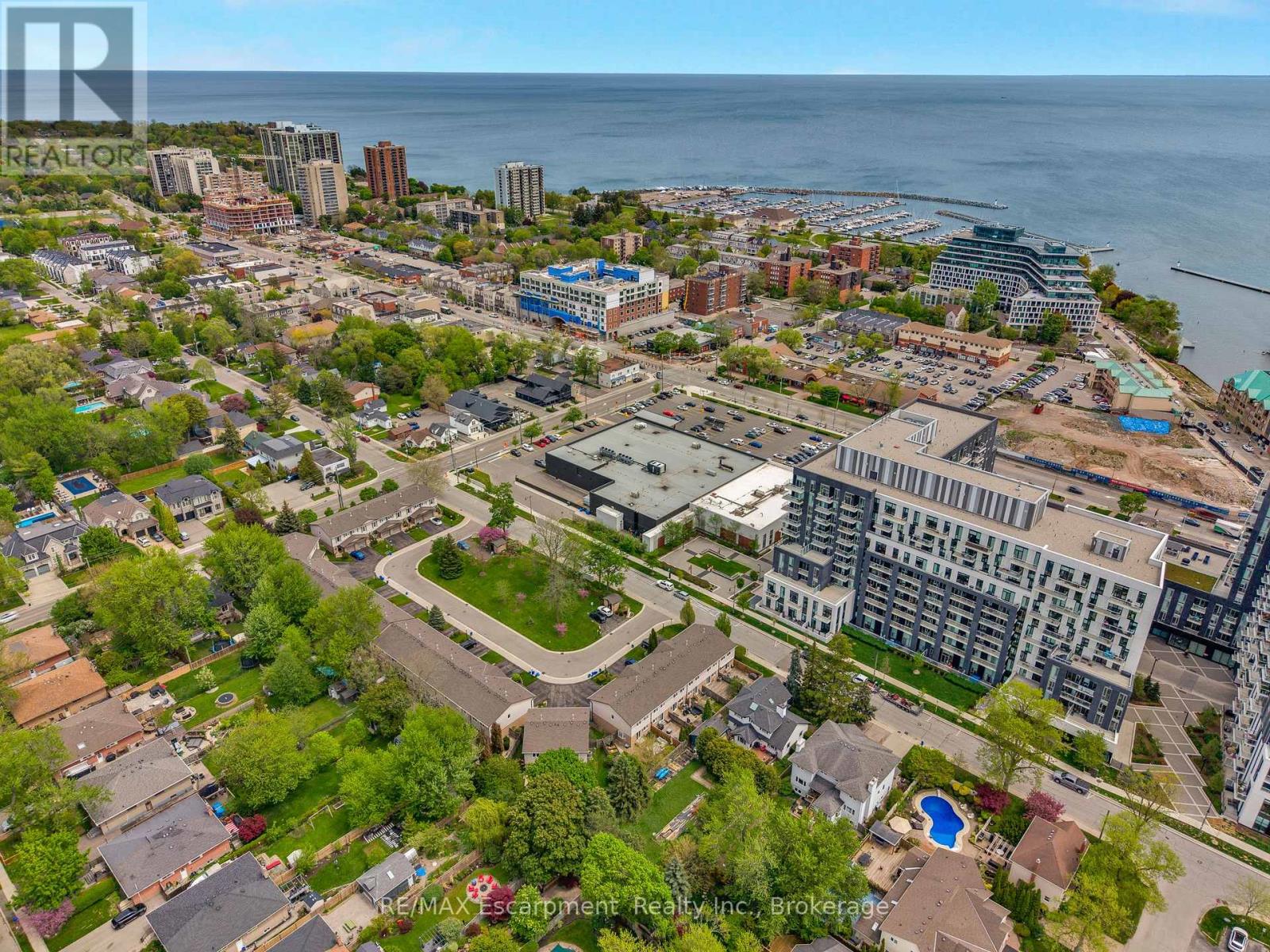 6 - 2411 Sovereign Street, Oakville, Ontario  L6L 1M1 - Photo 32 - W13156976