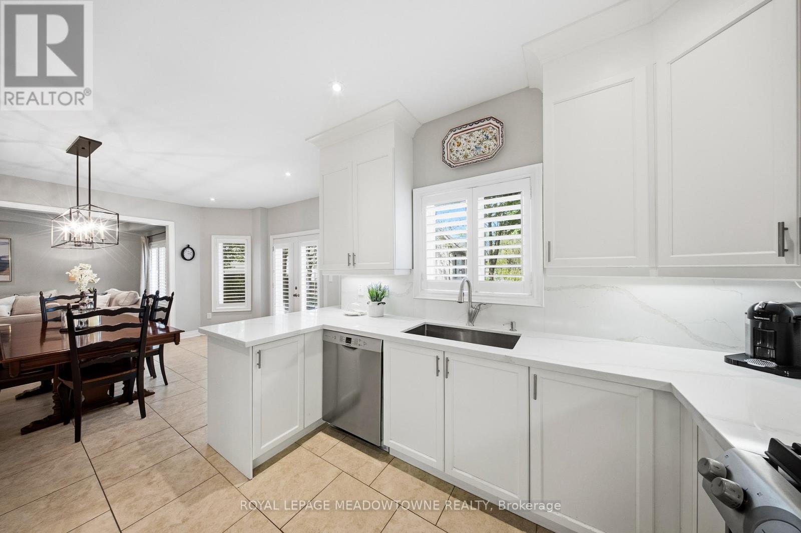 5 Filton Road, Caledon, Ontario  L7C 1R5 - Photo 15 - W13156882