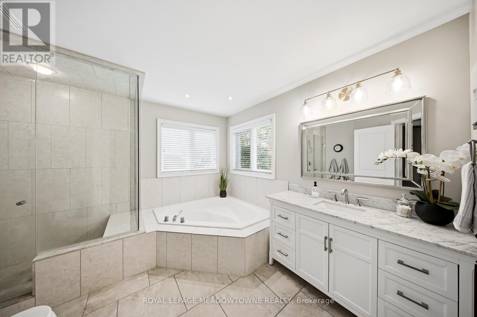 5 Filton Road, Caledon, Ontario  L7C 1R5 - Photo 25 - W13156882