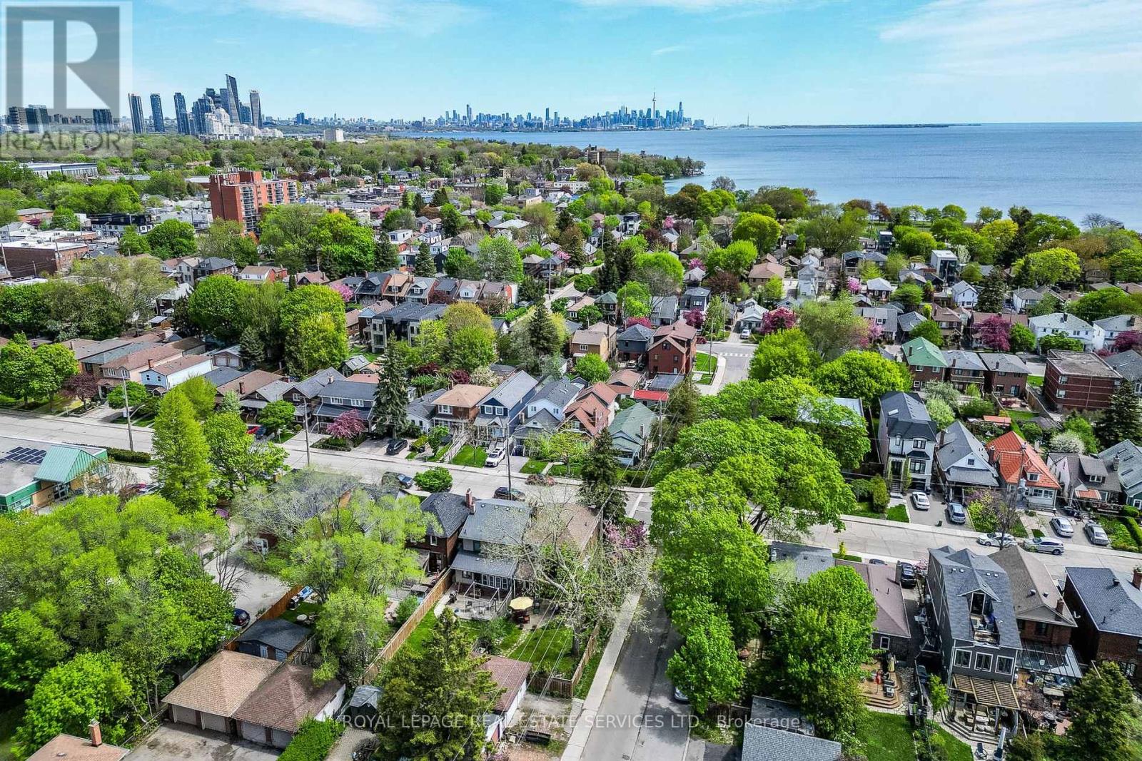 74 Sixth Street, Toronto, Ontario  M8V 3A3 - Photo 42 - W13156886