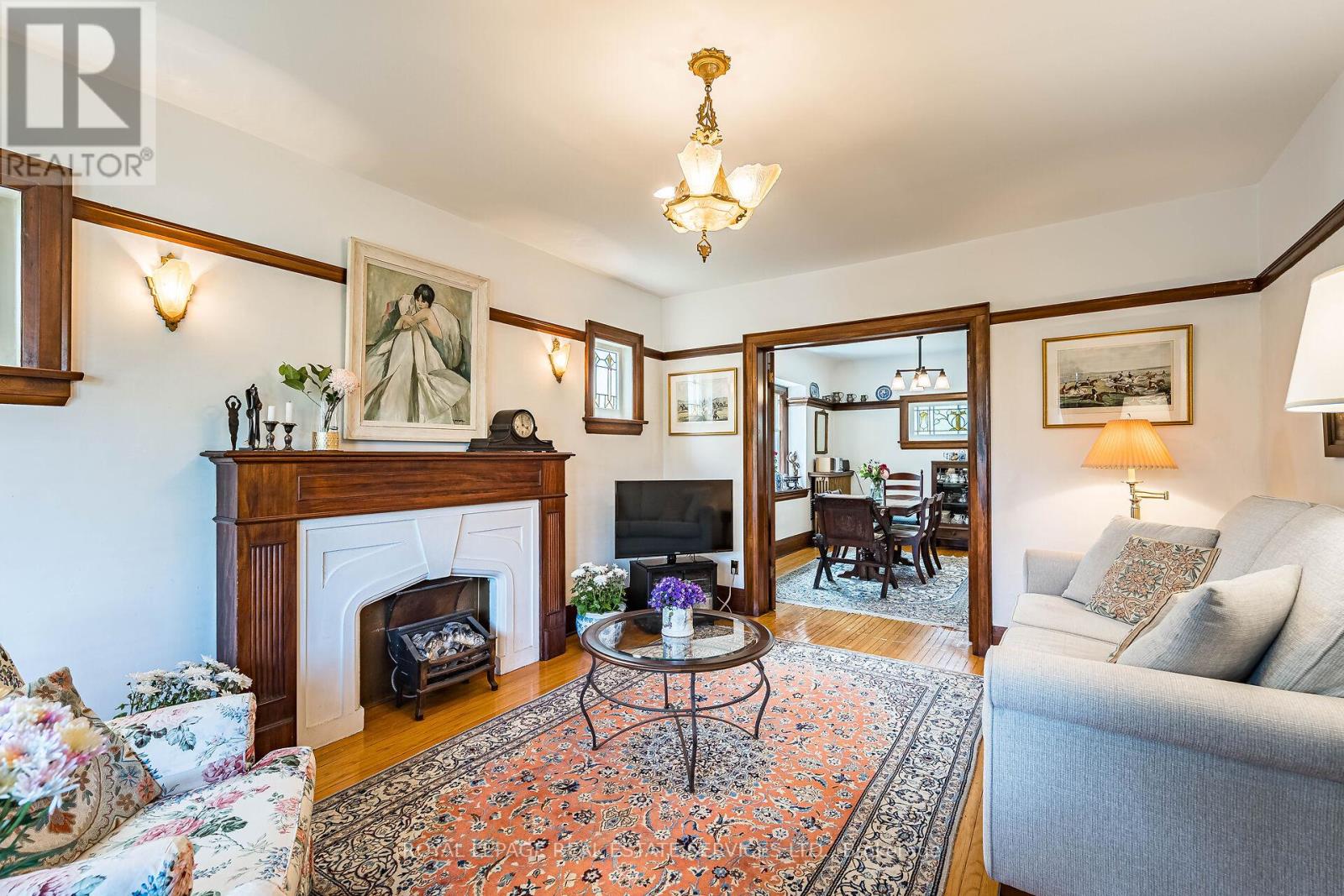 74 Sixth Street, Toronto, Ontario  M8V 3A3 - Photo 8 - W13156886