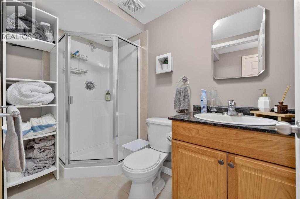 112 Hidden Ranch Crescent NW, Calgary, Alberta  T3A 5W3 - Photo 35 - A2313071