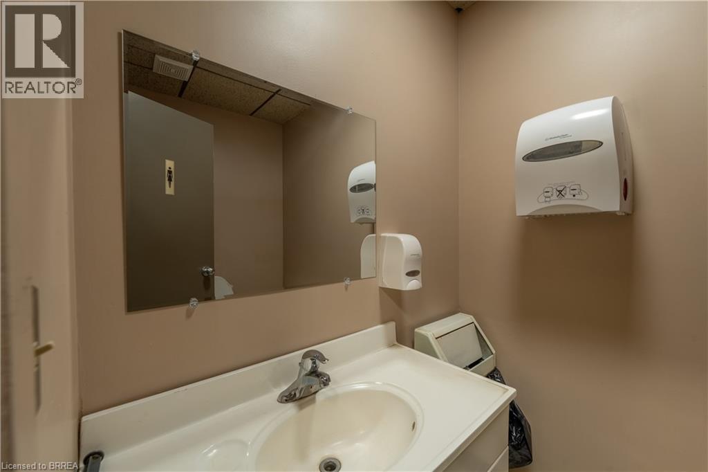 115 Scott Avenue, Paris, Ontario N3L 3K4 - Photo 7 - 40827787