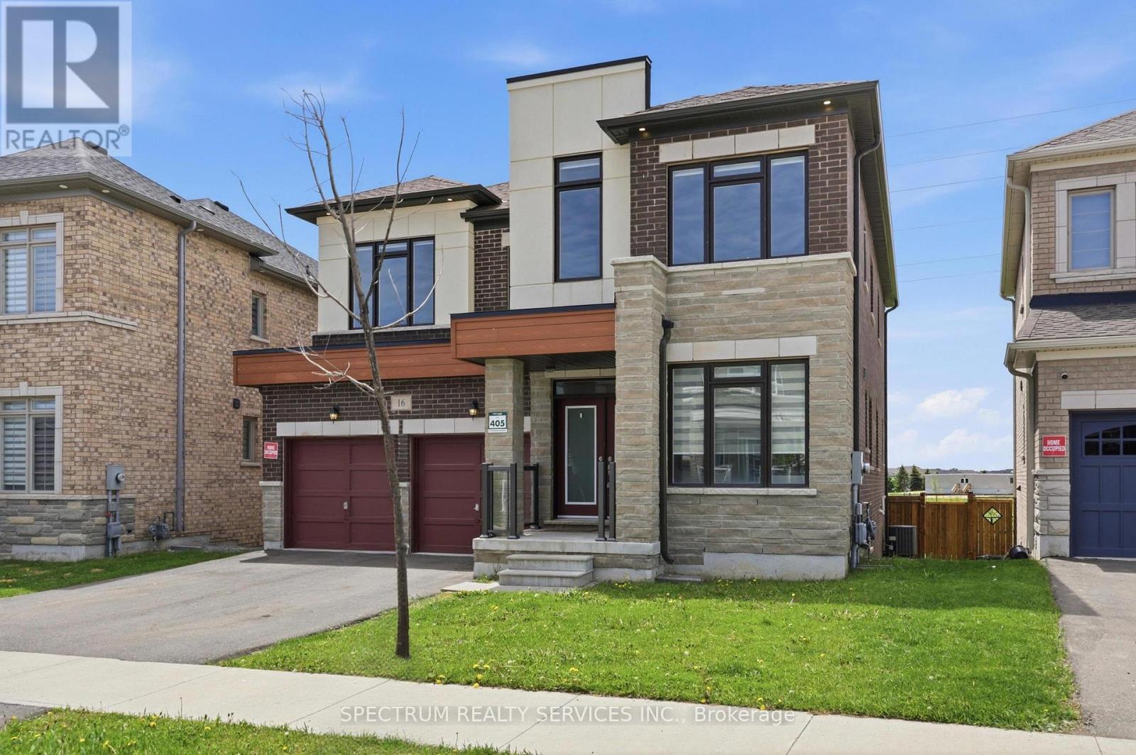 16 Trailbank Gardens, Hamilton, Ontario  L8B 1Y5 - Photo 3 - X13156586
