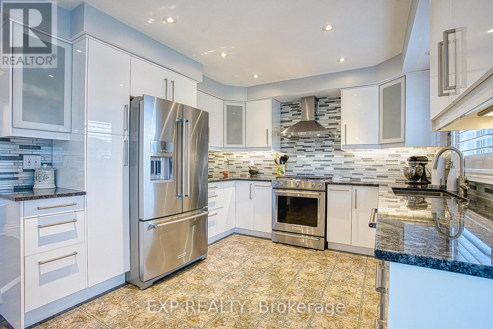 5 Shetland Drive, Hamilton, Ontario  L8B 0N9 - Photo 10 - X13156762