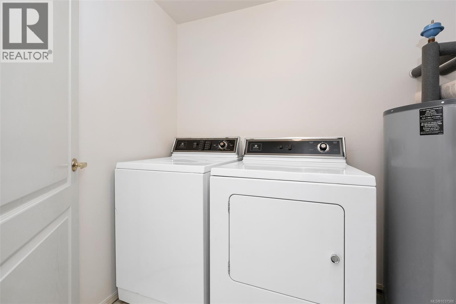 204 9710 Second St, Sidney, British Columbia  V8L 3C4 - Photo 32 - 1037588