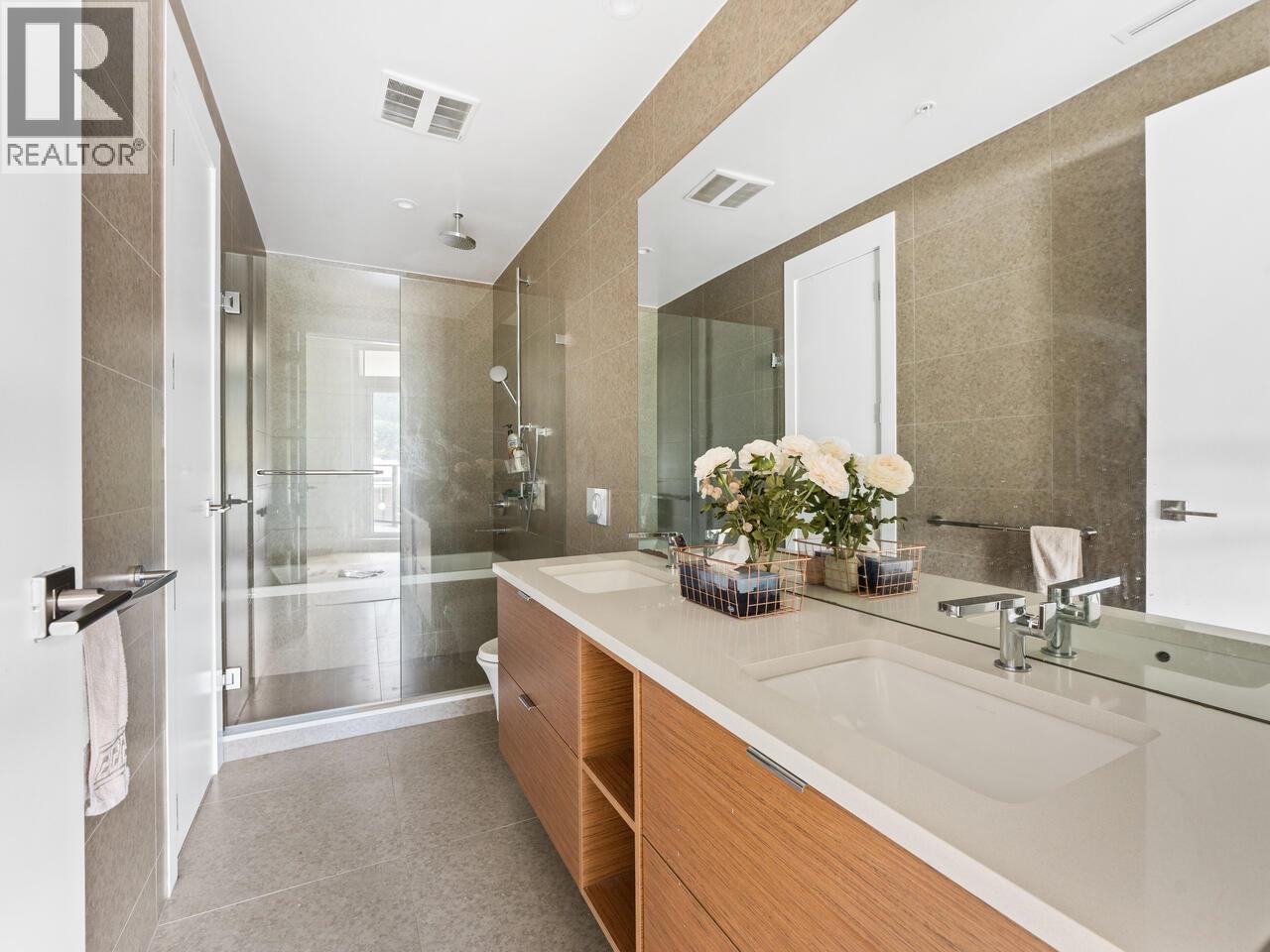 405 6687 Nelson Avenue, West Vancouver, British Columbia  V7W 2B2 - Photo 8 - R3126317