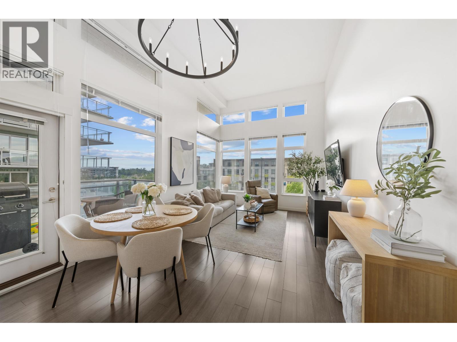 502 3263 Pierview Crescent, Vancouver, British Columbia  V5S 0C3 - Photo 4 - R3126345