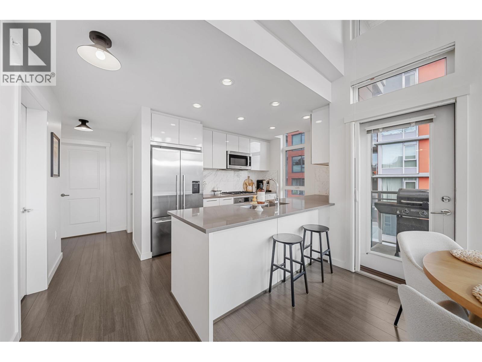 502 3263 Pierview Crescent, Vancouver, British Columbia  V5S 0C3 - Photo 7 - R3126345