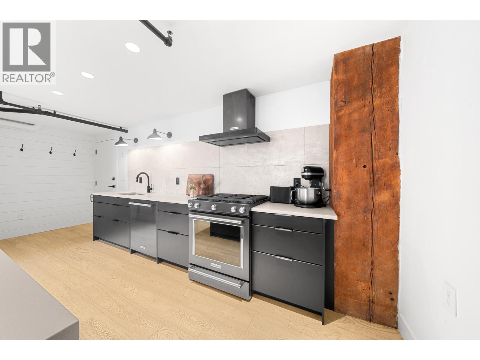 47 E Cordova Street, Vancouver, British Columbia  V6A 1K3 - Photo 10 - R3126346