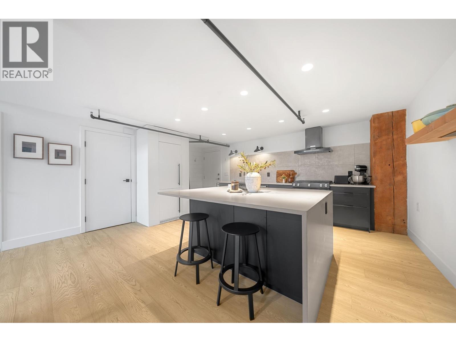 47 E Cordova Street, Vancouver, British Columbia  V6A 1K3 - Photo 8 - R3126346