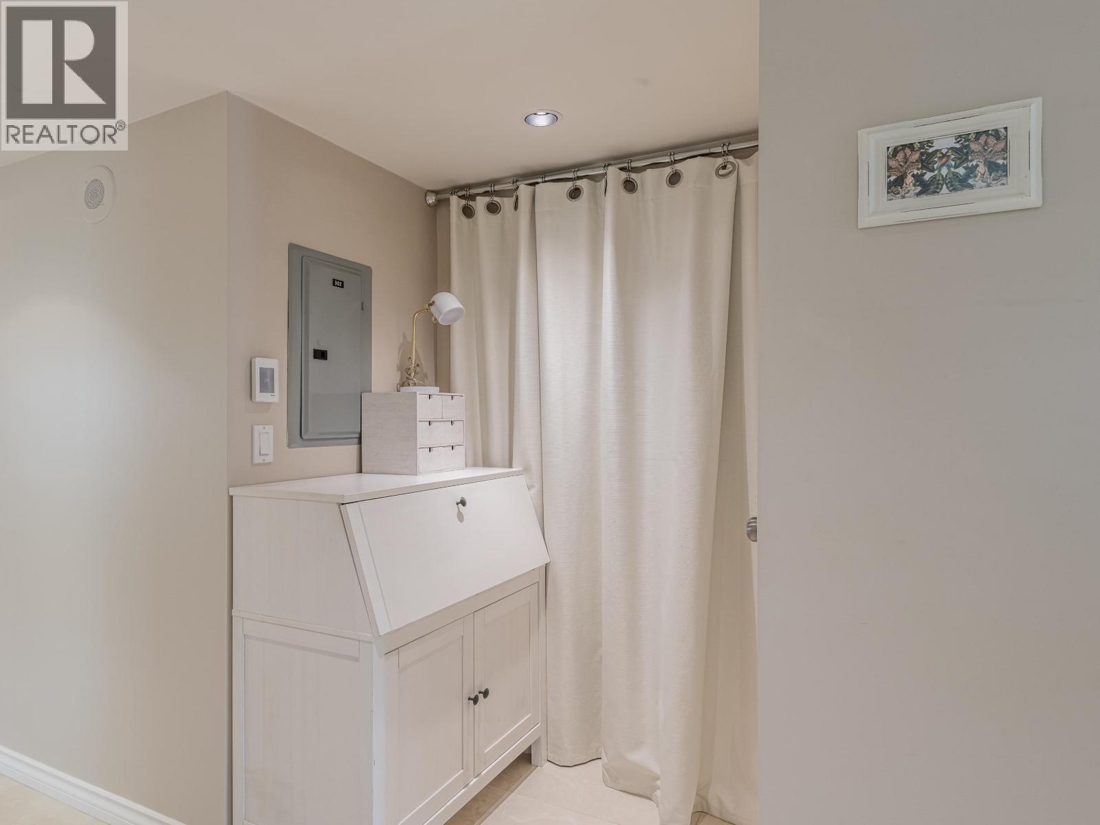 302 1520 Harwood Street, Vancouver, British Columbia  V6G 1X9 - Photo 24 - R3126349