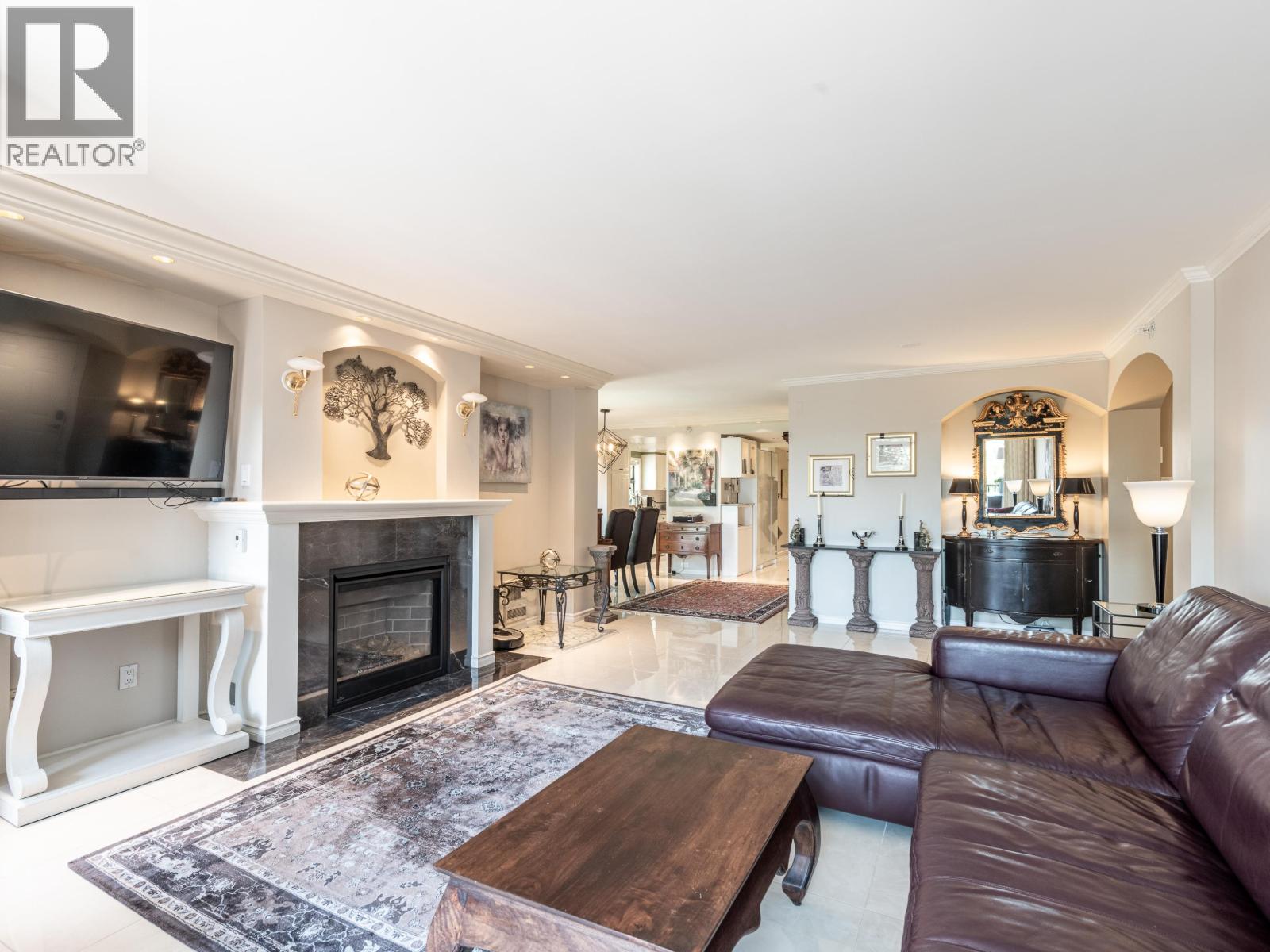 302 1520 Harwood Street, Vancouver, British Columbia  V6G 1X9 - Photo 3 - R3126349