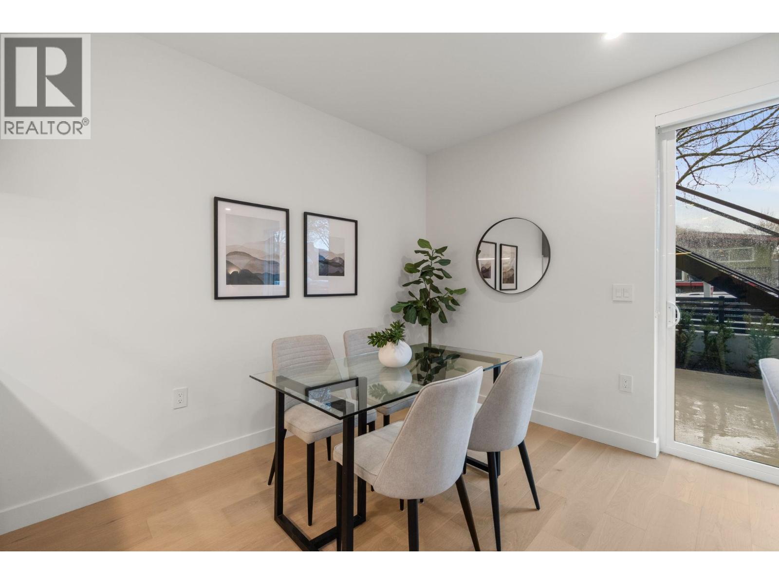 4 4963 Chester Street, Vancouver, British Columbia  V5W 3A7 - Photo 8 - R3126357