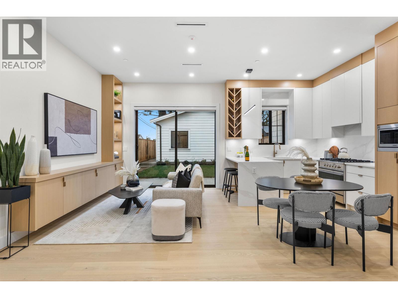 2 5306 Culloden Street, Vancouver, British Columbia  V5W 3R6 - Photo 4 - R3126391