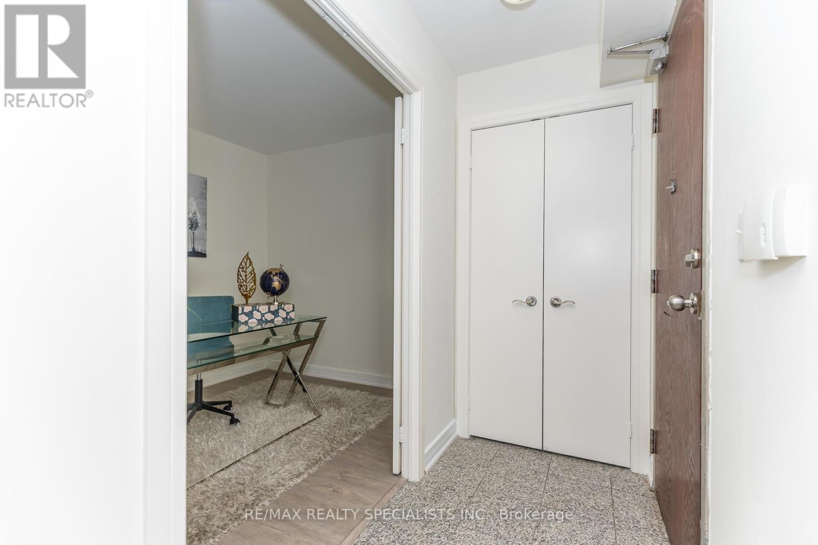 1801 - 16 Harrison Garden Boulevard, Toronto, Ontario  M2N 7J6 - Photo 5 - C13157074