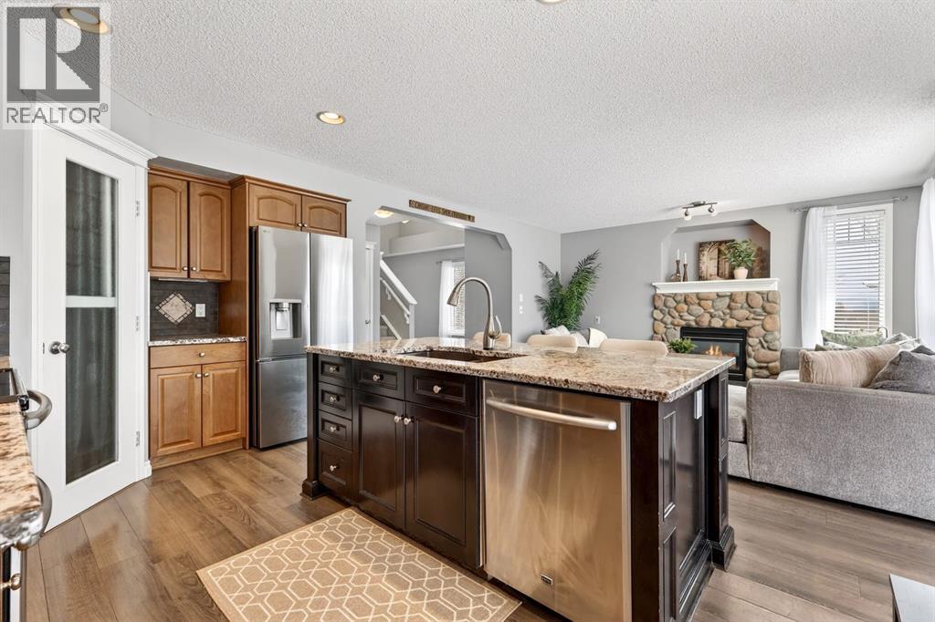 35 Crestmont Drive SW, Calgary, Alberta  T3B 5X7 - Photo 14 - A2310292