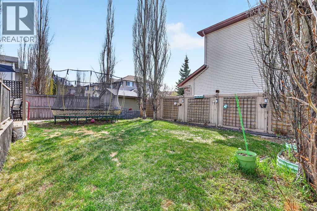 35 Crestmont Drive SW, Calgary, Alberta  T3B 5X7 - Photo 40 - A2310292