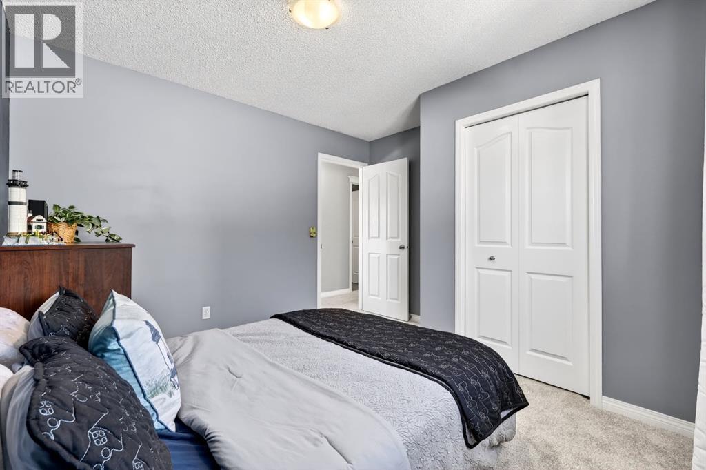 35 Crestmont Drive SW, Calgary, Alberta  T3B 5X7 - Photo 27 - A2310292