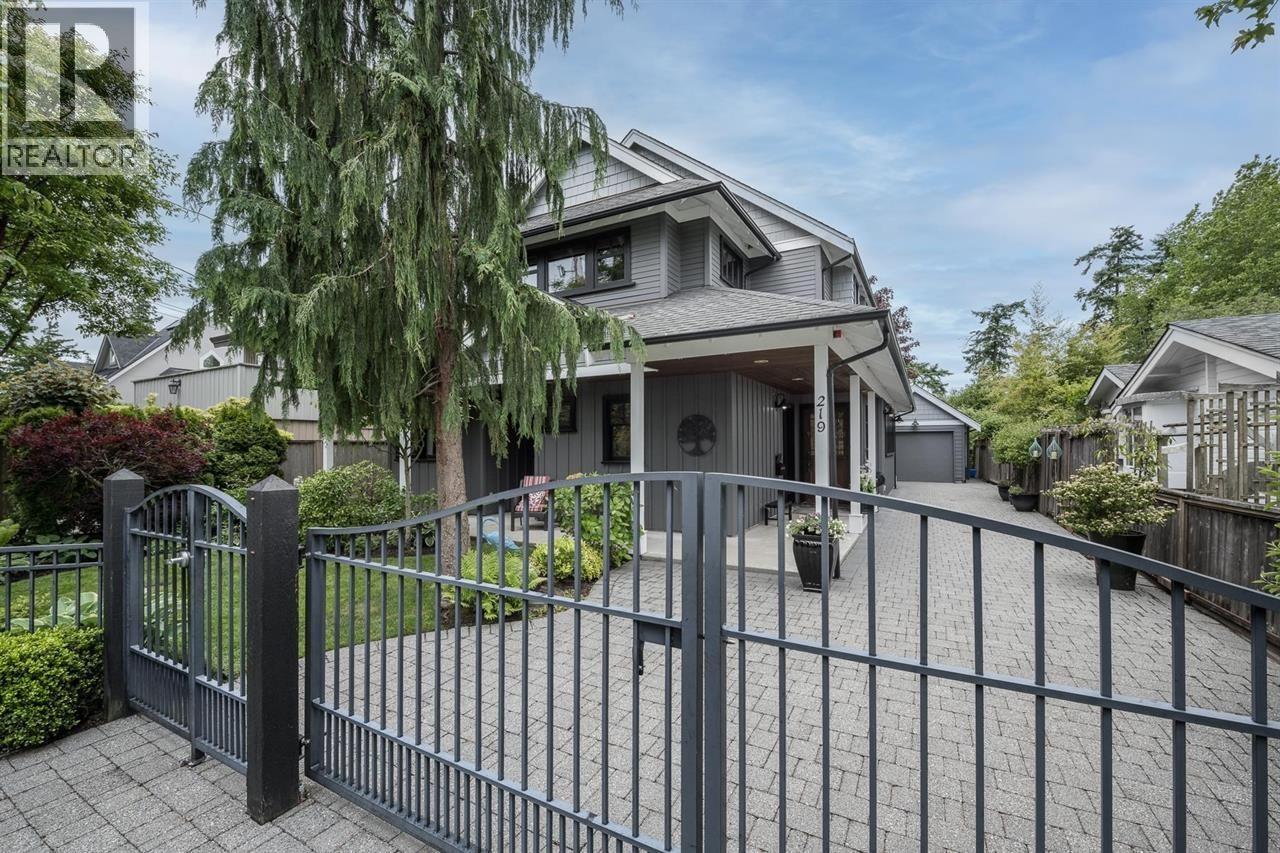 219 65b Street, Delta, British Columbia V4L 1M9 - Photo 3 - R3126331