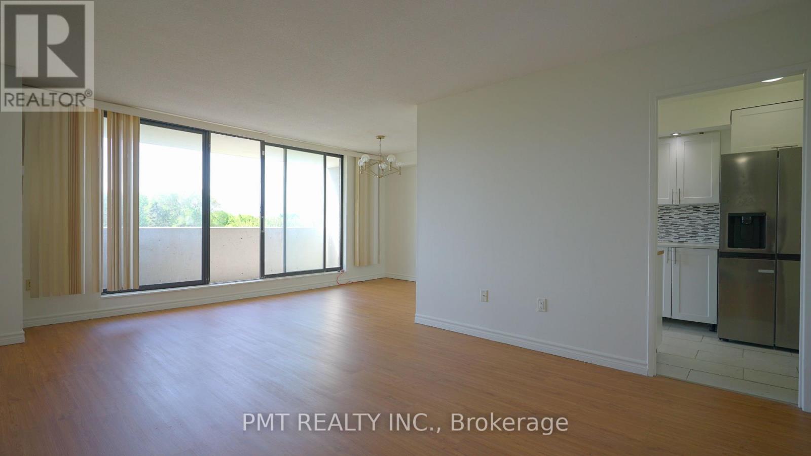 407 - 301 Prudential Drive, Toronto, Ontario  M1P 4V3 - Photo 5 - E13156964
