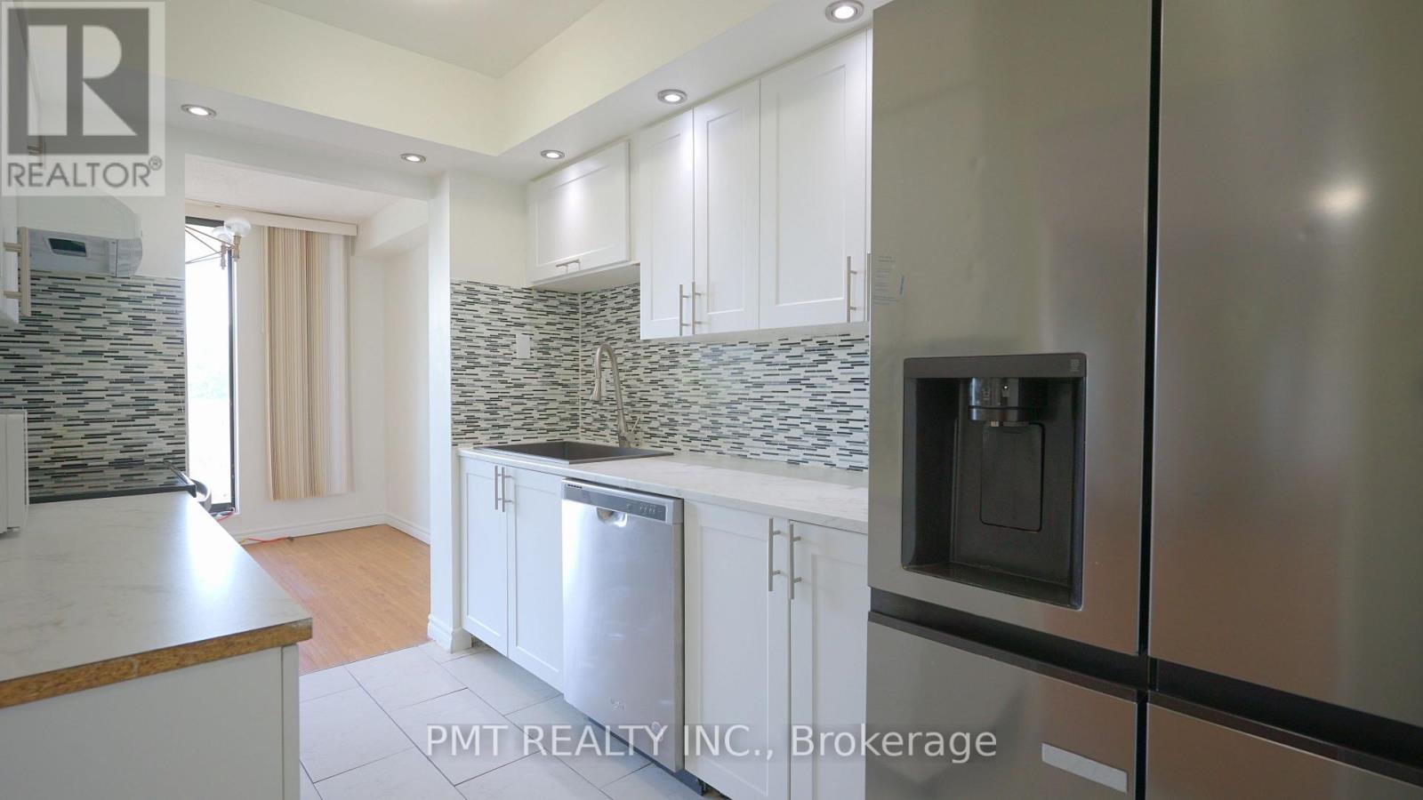 407 - 301 Prudential Drive, Toronto, Ontario  M1P 4V3 - Photo 7 - E13156964