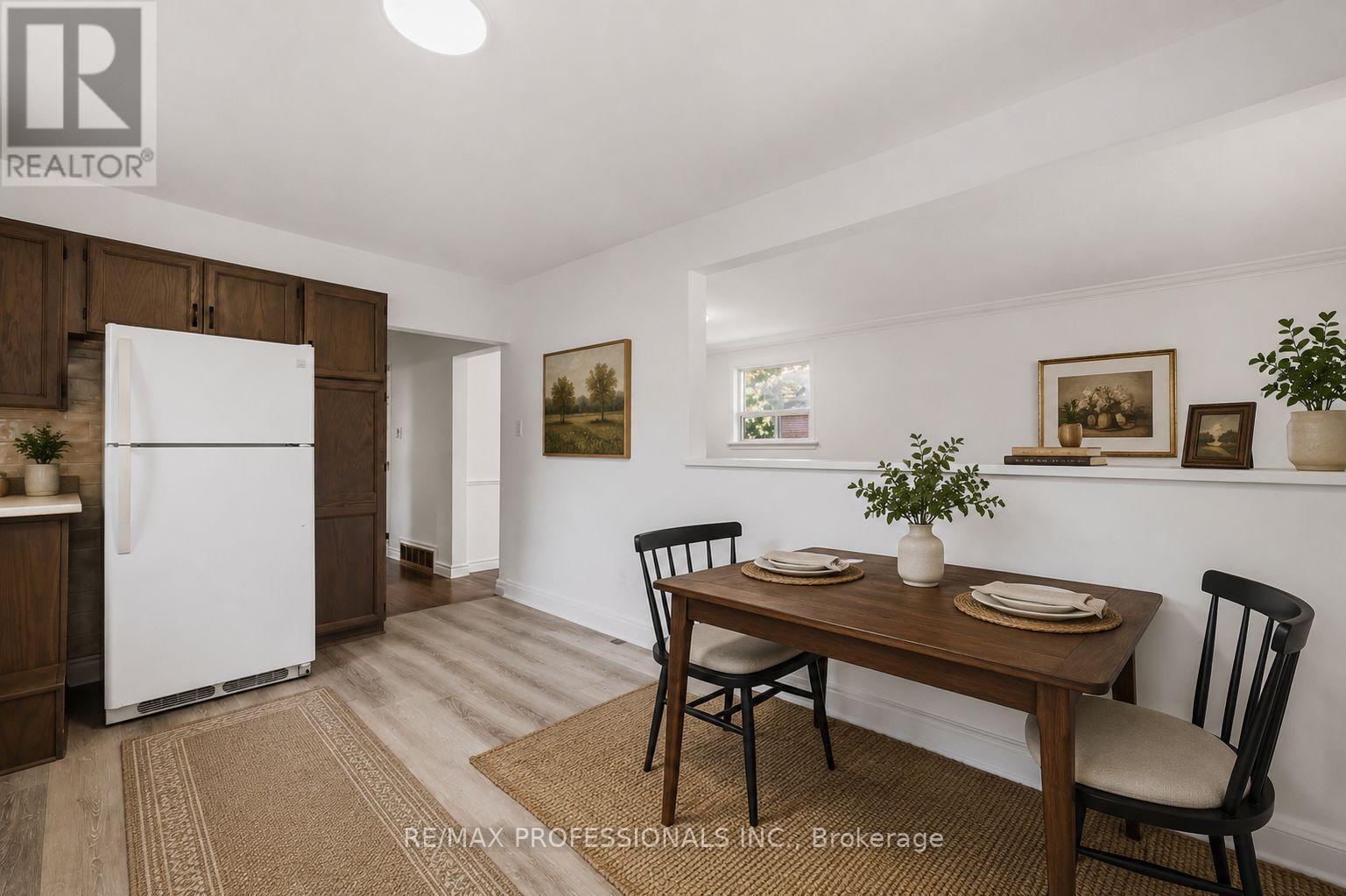 28 Chandler Drive, Toronto, Ontario  M1G 1Z2 - Photo 7 - E13157104
