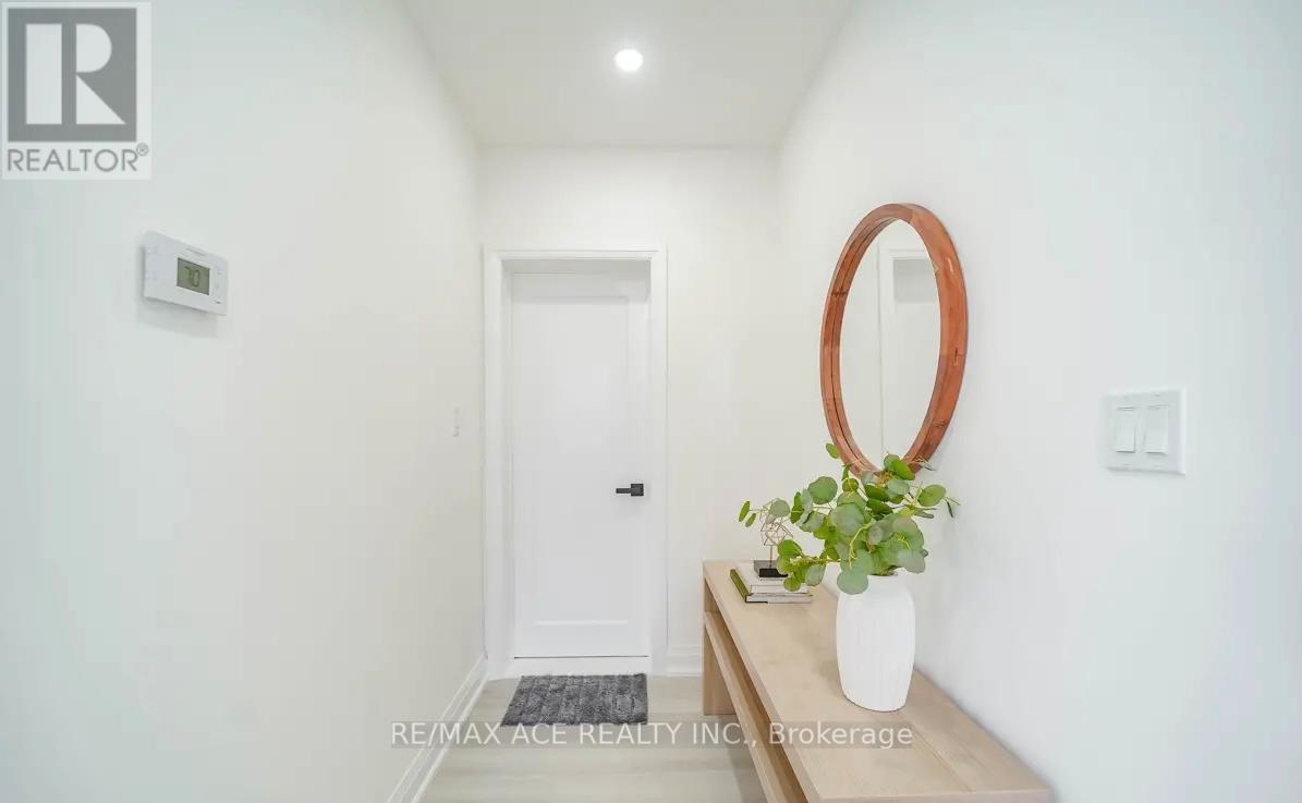 288 Celina Street, Oshawa, Ontario  L1H 4P1 - Photo 4 - E13157106