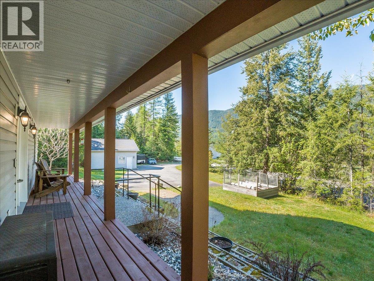 2095 Pass Creek Road, Castlegar, British Columbia  v1n 4t1 - Photo 57 - 10386340