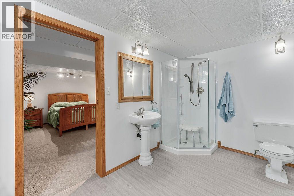 3731 50 Avenue, Innisfail, Alberta  T4G 1J2 - Photo 37 - A2312339