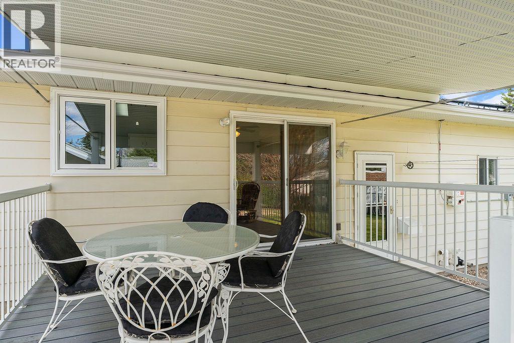 3731 50 Avenue, Innisfail, Alberta  T4G 1J2 - Photo 47 - A2312339
