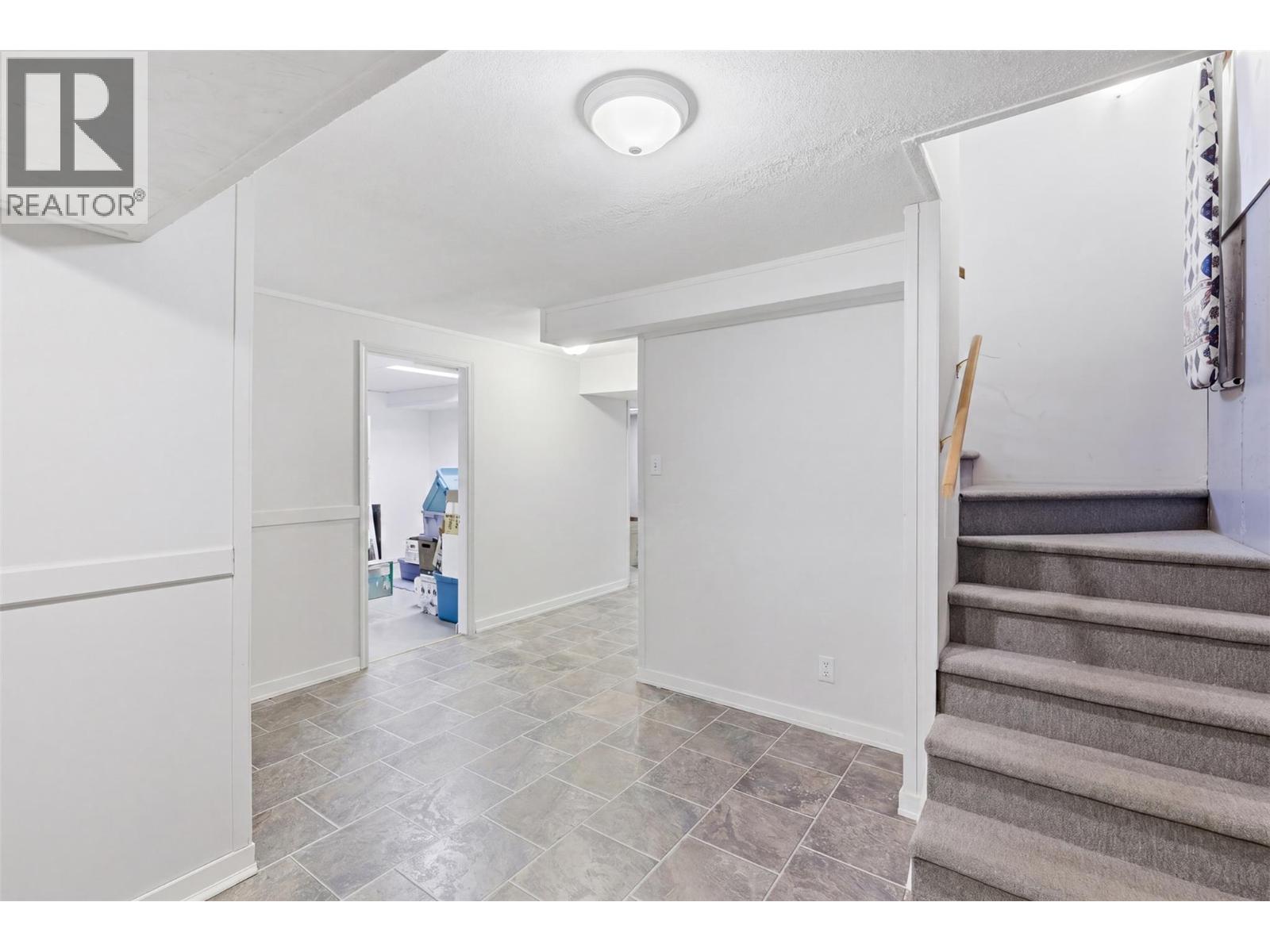1195 14th Street Unit# 4, Kamloops, British Columbia  V2B 8L1 - Photo 26 - 10386548