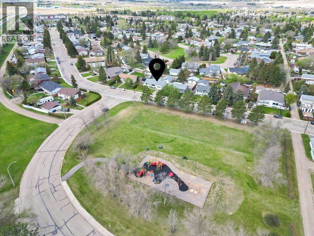 3731 50 Avenue, Innisfail, Alberta  T4G 1J2 - Photo 6 - A2312339