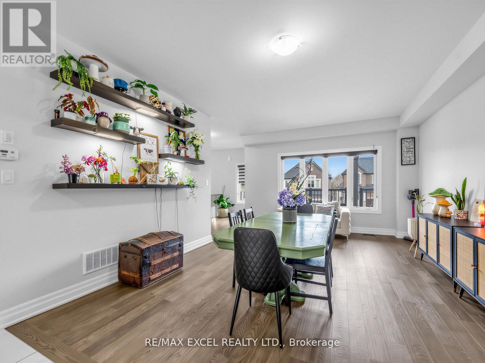 1454 Stovell Crescent, Innisfil, Ontario  L0L 1W0 - Photo 6 - N13157100