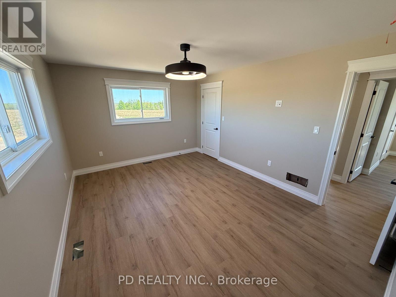 2467 Queen Mary Street, Cavan Monaghan, Ontario  L0A 1C0 - Photo 32 - X12954766