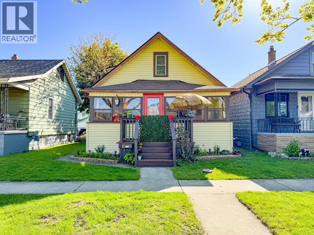 MLS# 26011681: 1614 ALBERT, Windsor, Canada