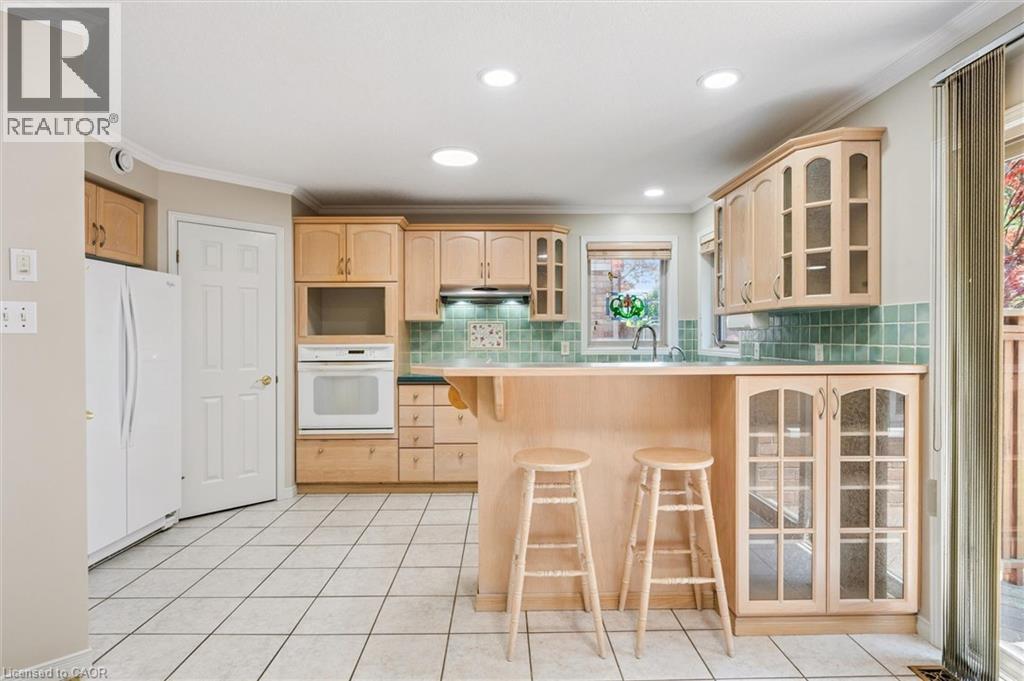 40 Gibbs Crescent, Guelph, Ontario  N1G 5B7 - Photo 9 - 40832356