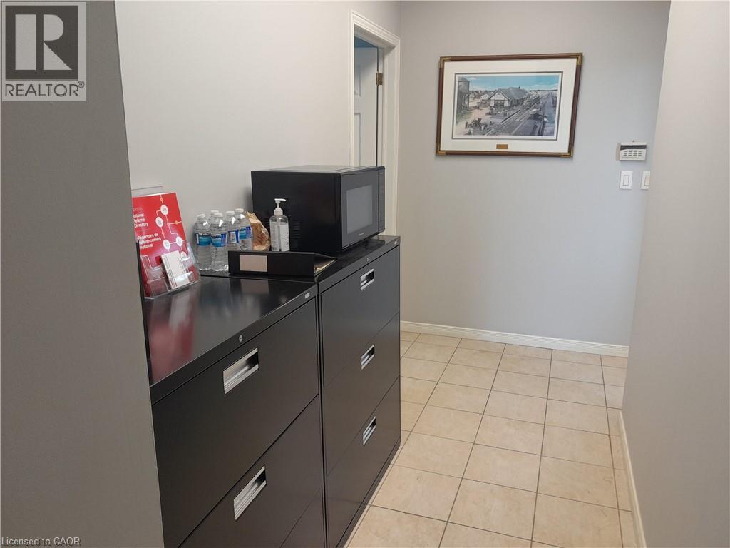245 Argyle Street S Unit# 1, Caledonia, Ontario  N3W 1K7 - Photo 10 - 40832307