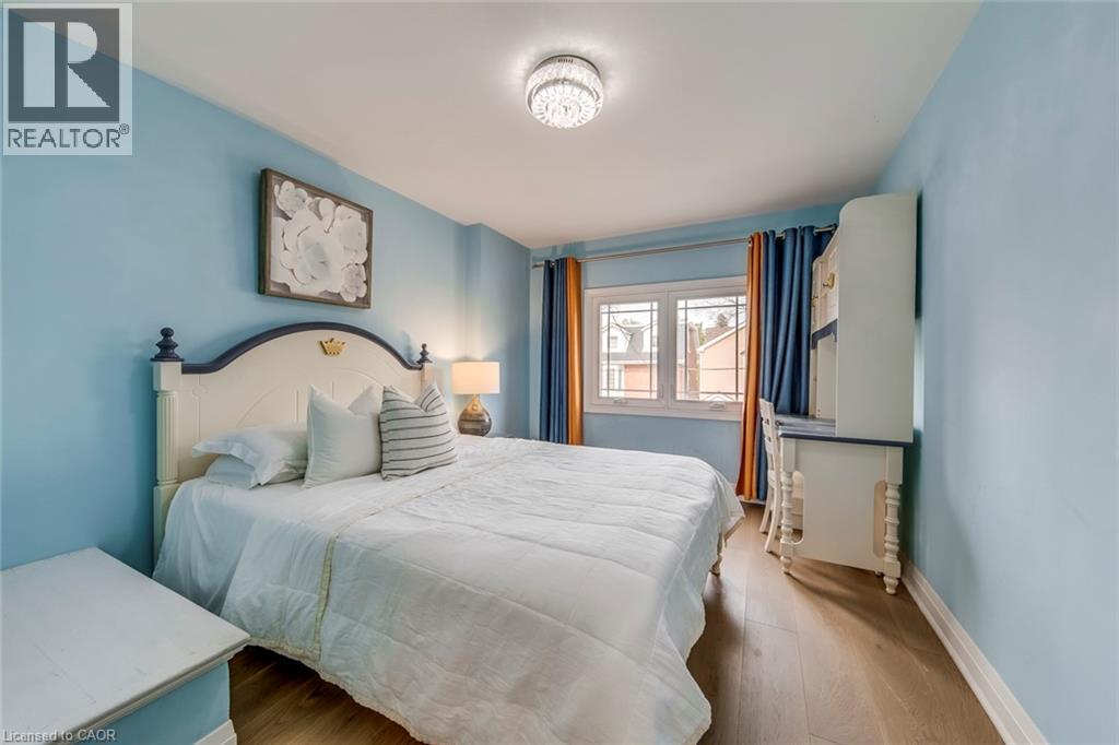 108 Runnymede Road, Toronto, Ontario  M6S 2Y3 - Photo 19 - 40832049