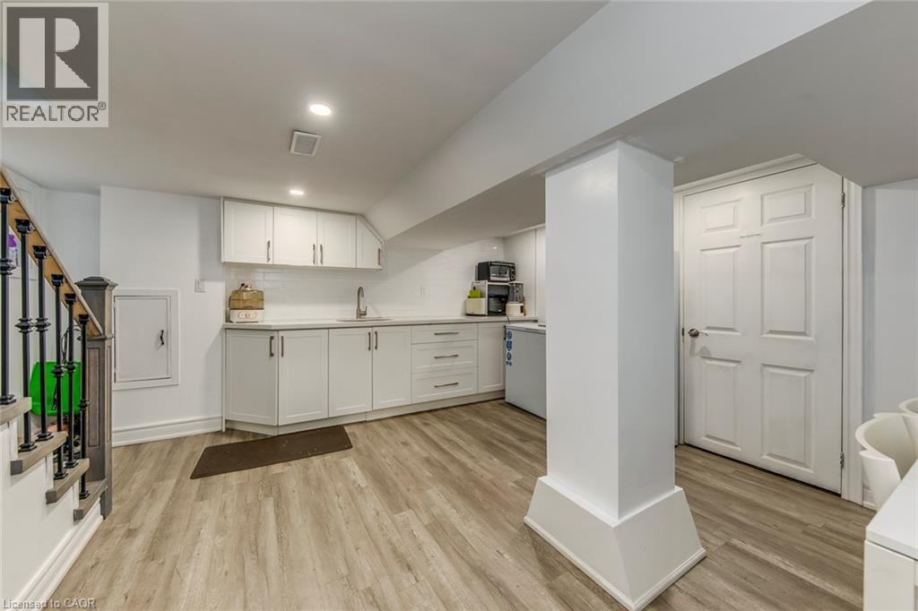 108 Runnymede Road, Toronto, Ontario  M6S 2Y3 - Photo 25 - 40832049